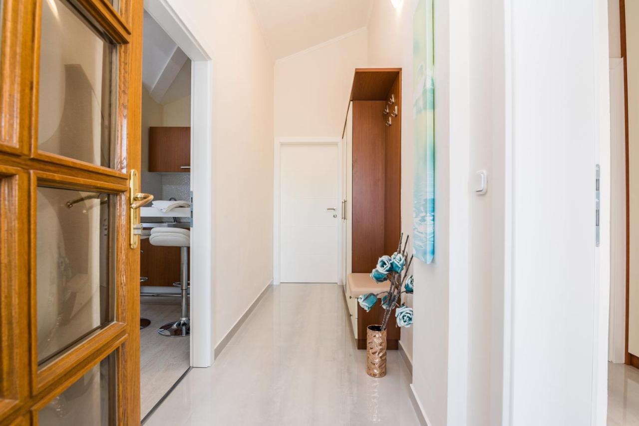 Apartments Medanic - Private Pool Privlaka  Extérieur photo
