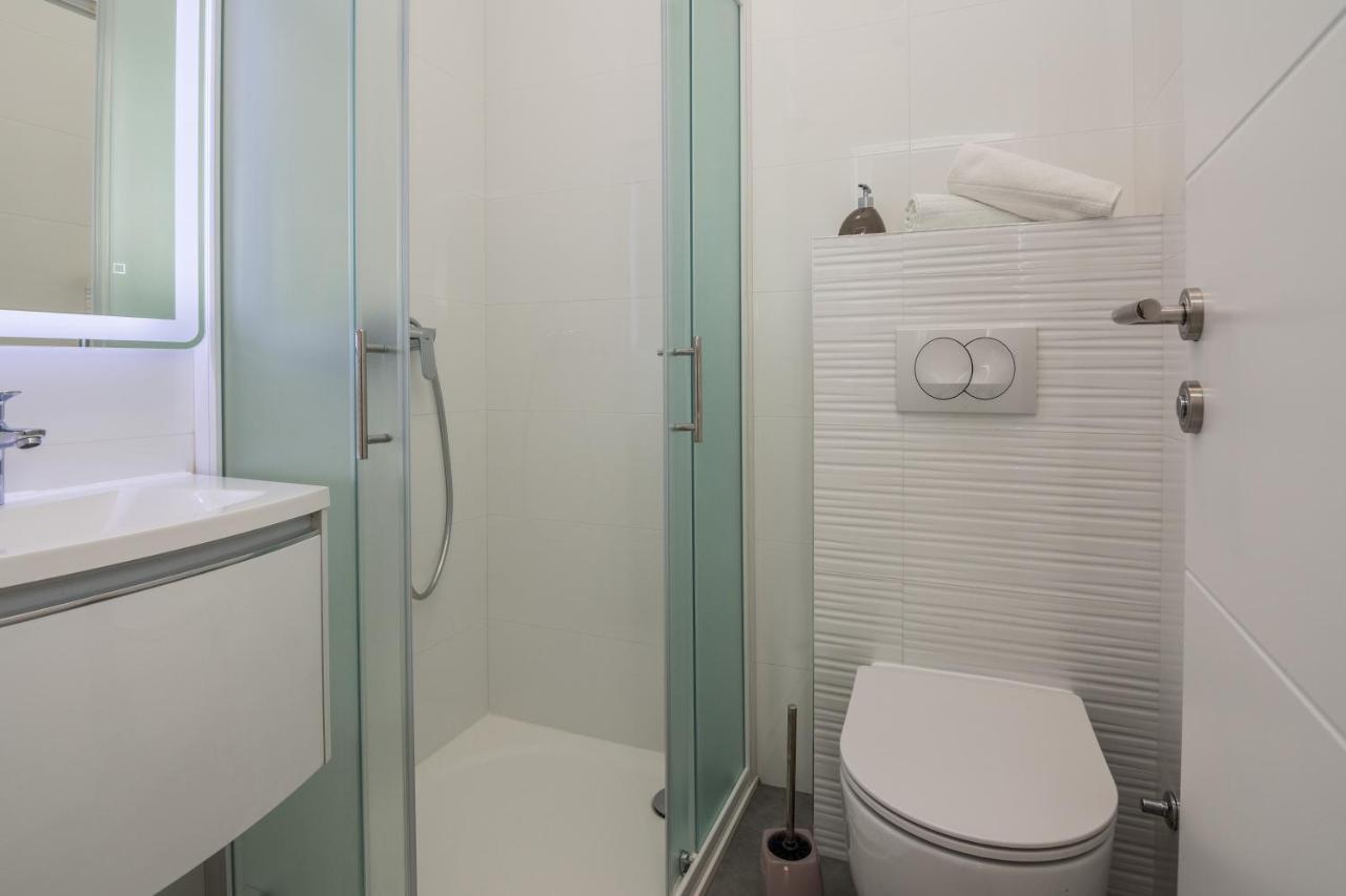 Apartments Medanic - Private Pool Privlaka  Extérieur photo