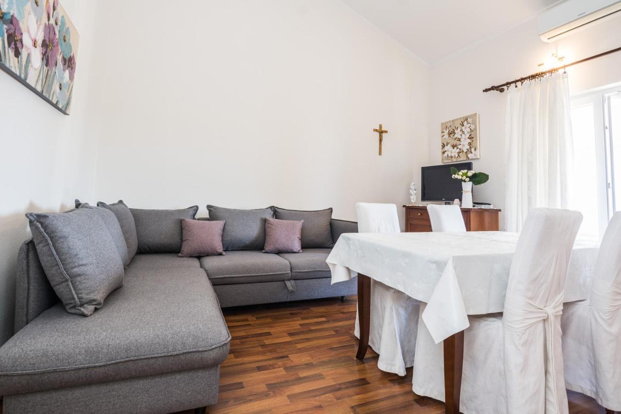 Apartments Medanic - Private Pool Privlaka  Extérieur photo