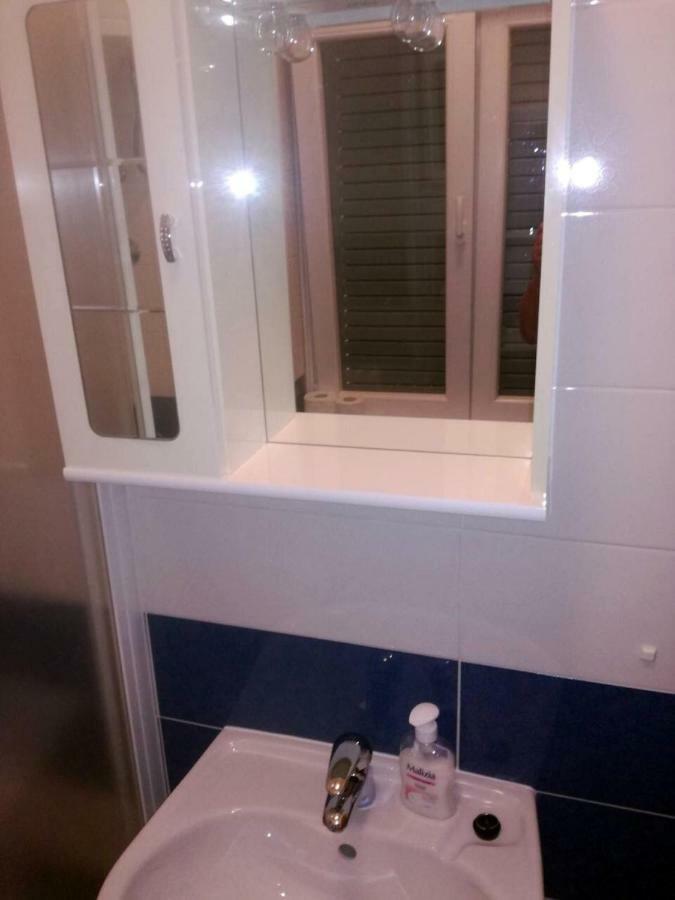 Apartments Medanic - Private Pool Privlaka  Extérieur photo
